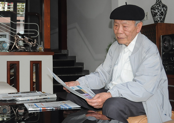 Tuổi cao, gương sáng