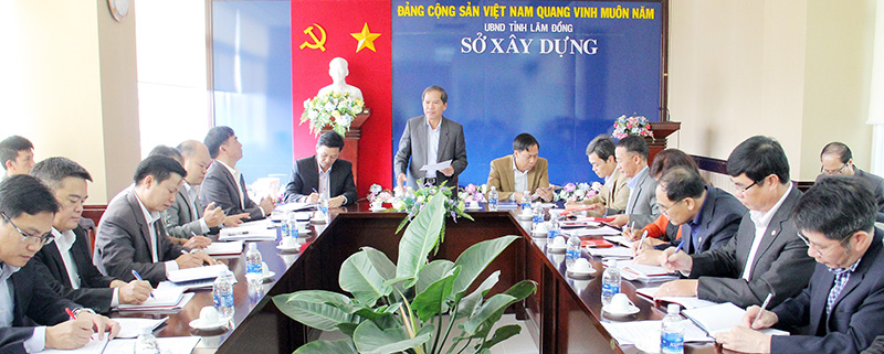 Toàn cảnh hội nghị làm việc giữa Đoàn công tác Tỉnh ủy với Sở Xây dựng
