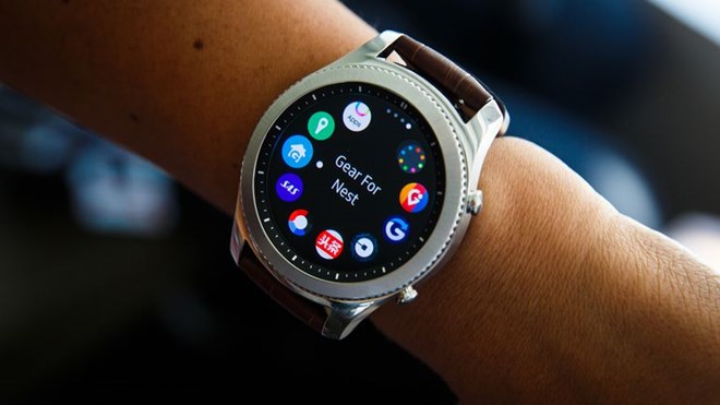 Samsung áp sát Apple trên thị trường thiết bị đeo tay toàn cầu