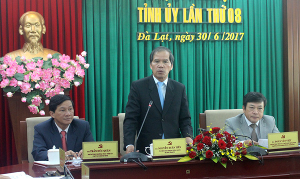 Hội nghị Tỉnh ủy lần thứ 8