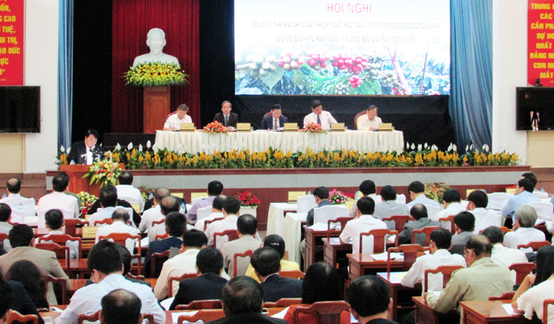 Toàn cảnh hội nghị