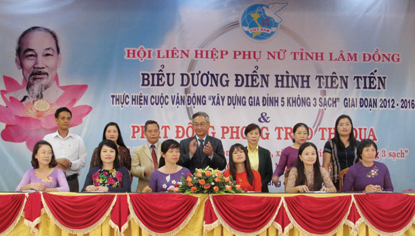 Xây dựng gia đình - xây dựng nông thôn mới