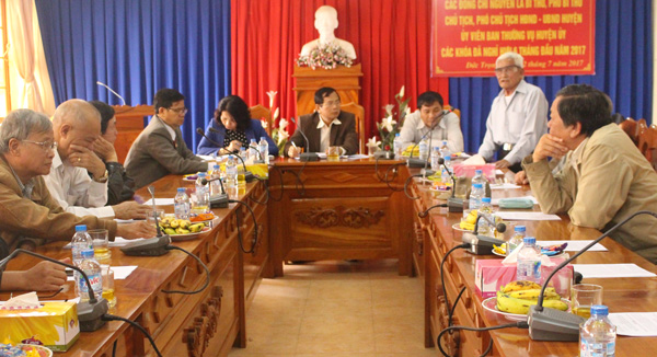 Đức Trọng: Gặp mặt nguyên lãnh đạo huyện qua các thời kỳ