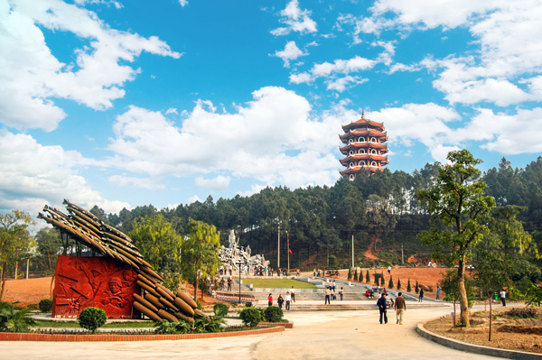Tháp chuông đồng lộc: Tiếng vọng tâm linh…