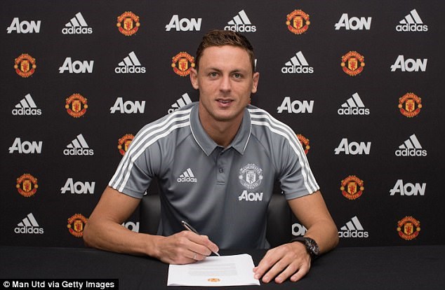 Nemanja Matic chính thức gia nhập CLB Manchester United