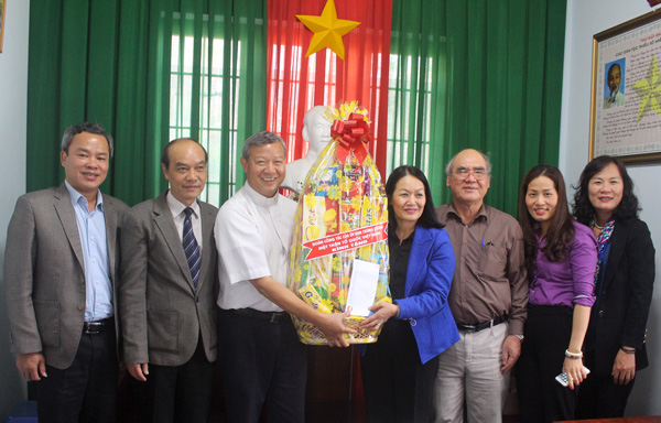 Đoàn Công tác Trung ương thăm và làm việc với các cơ sở tôn giáo tại Lâm Đồng