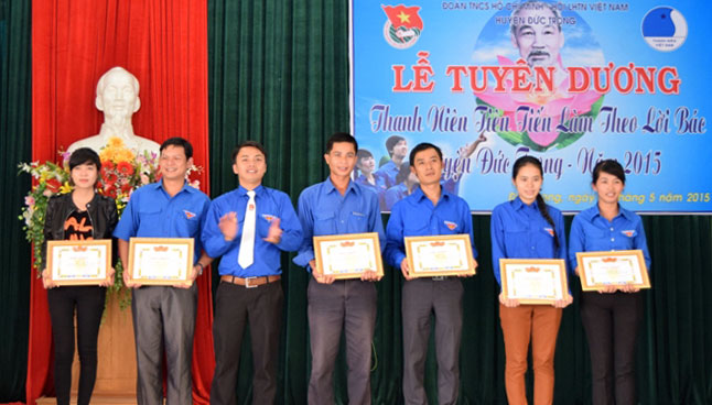 Phát triển công tác Ðoàn và phong trào thanh thiếu niên Ðức Trọng