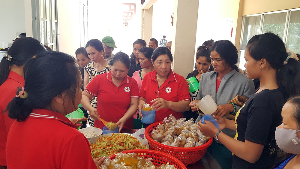 Ấm lòng bệnh nhân nghèo