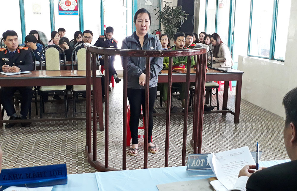 Kẻ móc túi chuyên nghiệp tại chợ đêm Đà Lạt lãnh án
