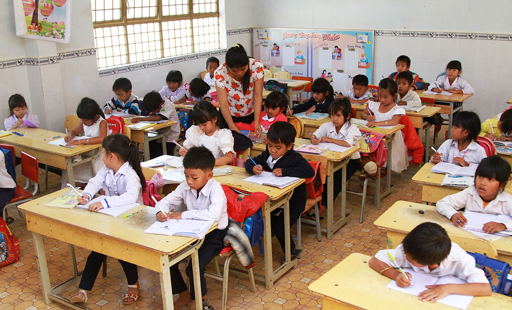 Xây dựng xã hội học tập, con đường tiến tới công nghiệp hóa, hiện đại hóa đất nước