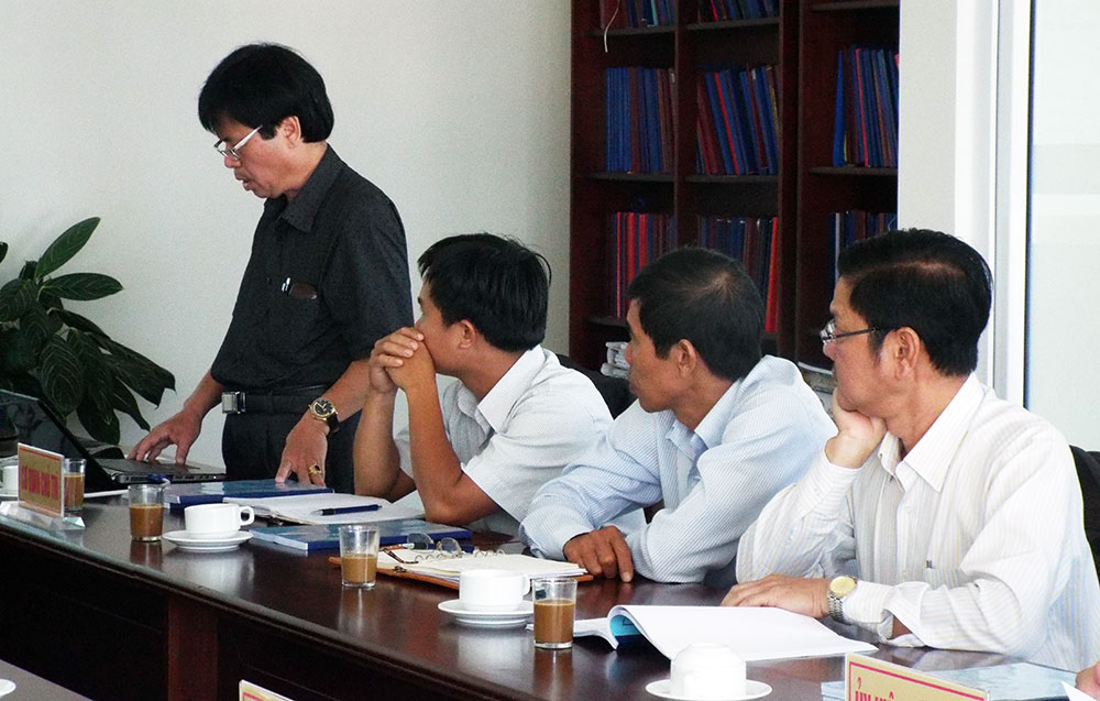 Nghiệm thu đề tài khoa học "Chọn lọc, di thực, bình tuyển và thử nghiệm trồng một số giống bơ năng suất cao và chất lượng tốt"