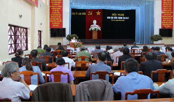 Đẩy nhanh tiến độ triển khai các hoạt động chuẩn bị cho Festival hoa