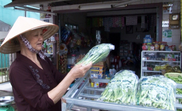 Bảo Lộc: Rau an toàn "ra phố"
