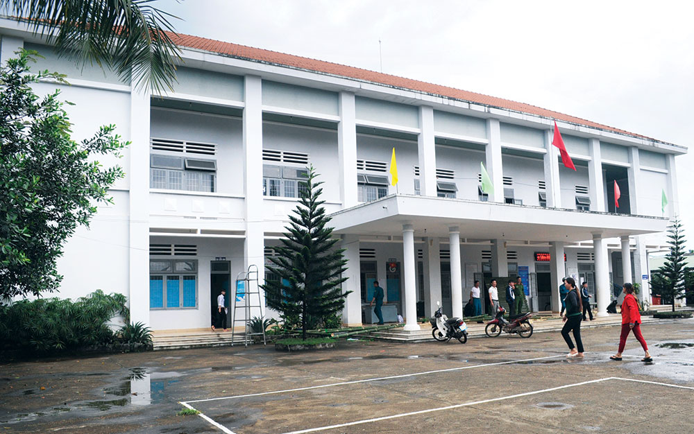 Nhà Văn hóa thị trấn Đinh Văn