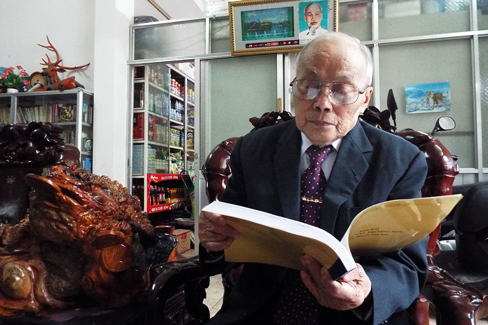 Sáng tạo văn chương không kể tuổi tác