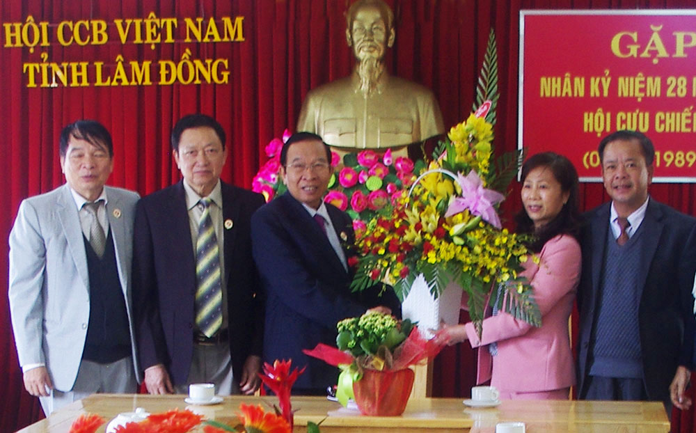 Hội CCB tỉnh: Vận động trên 500 triệu đồng xây dựng &quot;Quỹ hỗ trợ giảm nghèo, xóa nhà tạm&quot; năm 2017