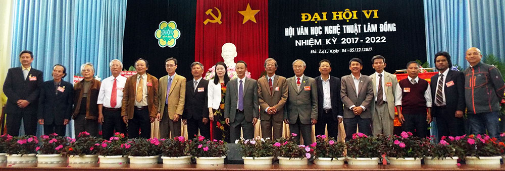 Ra mắt BCH khoá mới