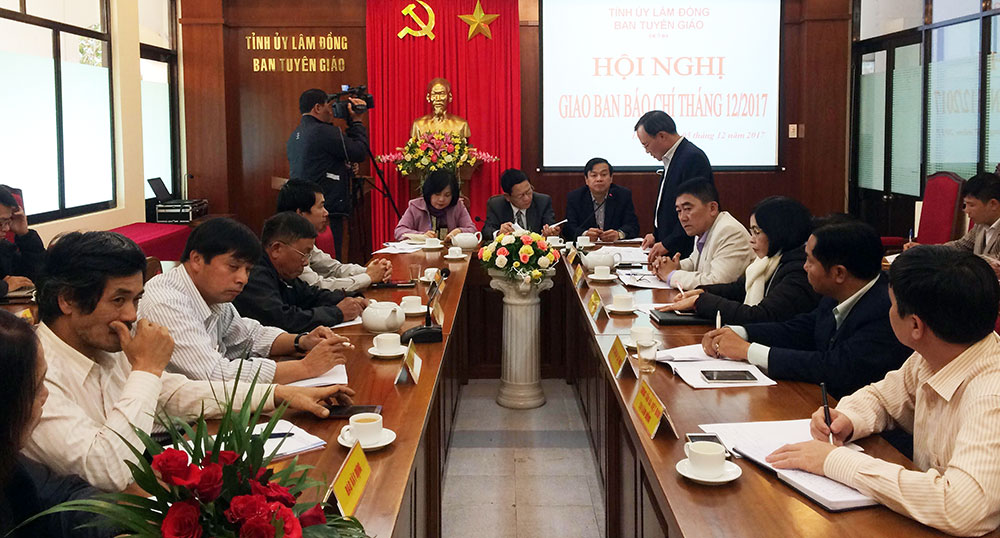Hội nghị giao ban báo chí tháng 12/2017