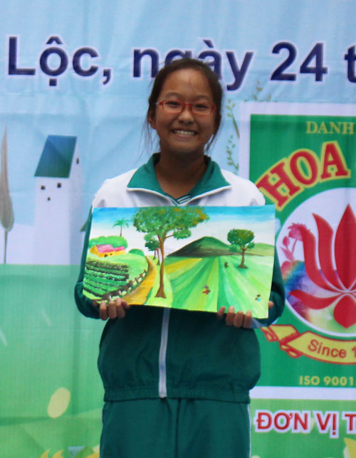 Tranh về B'Lao của các họa sĩ nhí