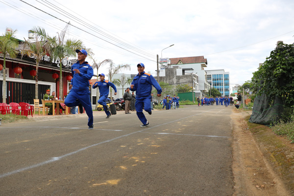 Hội thi kỹ thuật chữa cháy năm 2017