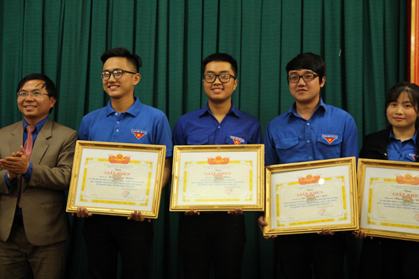 Đoàn Khối các cơ quan tỉnh tổ chức Hội nghị Tổng kết công tác Đoàn và phong trào thanh niên năm 2017