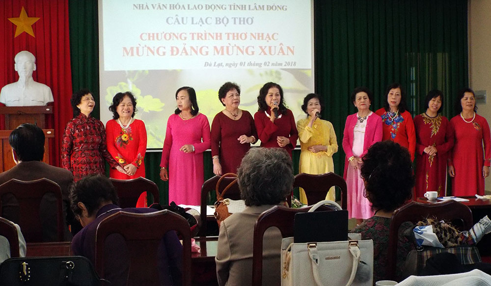 Giao lưu thơ nhạc Mừng Đảng, mừng Xuân