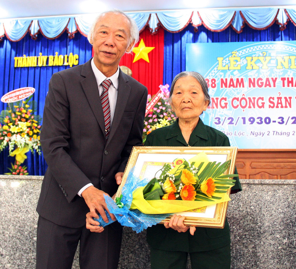 Bảo Lộc tổ chức kỷ niệm 88 năm Ngày thành lập Đảng cộng sản Việt Nam