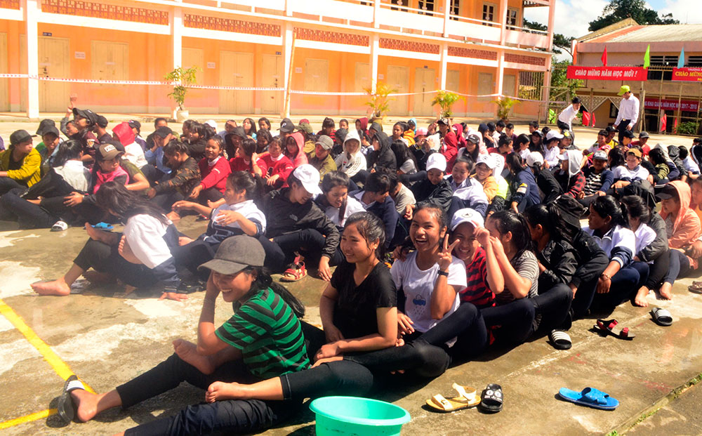 Giáo dục kỹ năng sống cho học sinh dân tộc thiểu số
