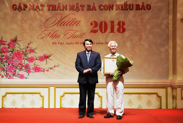 Lãnh đạo tỉnh gặp mặt kiều bào nhân dịp Xuân Mậu Tuất 2018