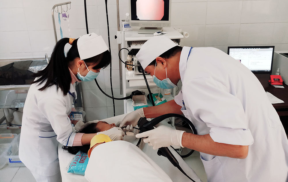 Tiếp tục đổi mới và hoàn thiện hệ thống y tế theo hướng công bằng - hiệu quả - phát triển