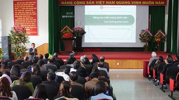 Bệnh viện Đa khoa Lâm Đồng tọa đàm nâng cao chất lượng khám chữa bệnh
