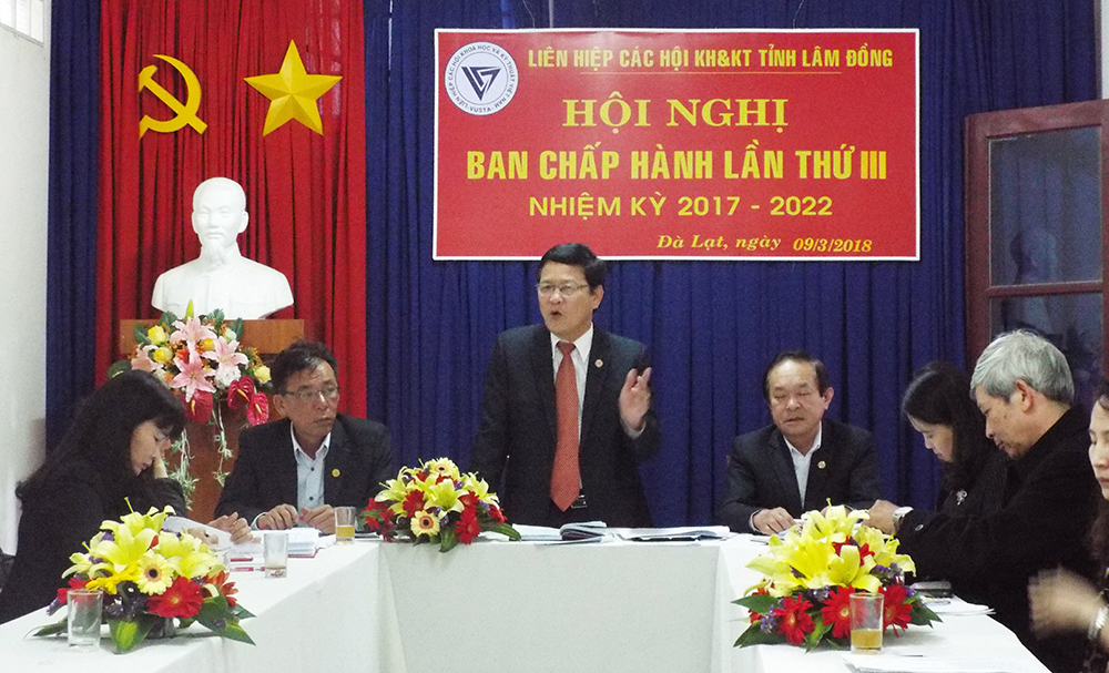 Đẩy mạnh hoạt động sáng tạo, đưa khoa học kỹ thuật vào thực tiễn cuộc sống