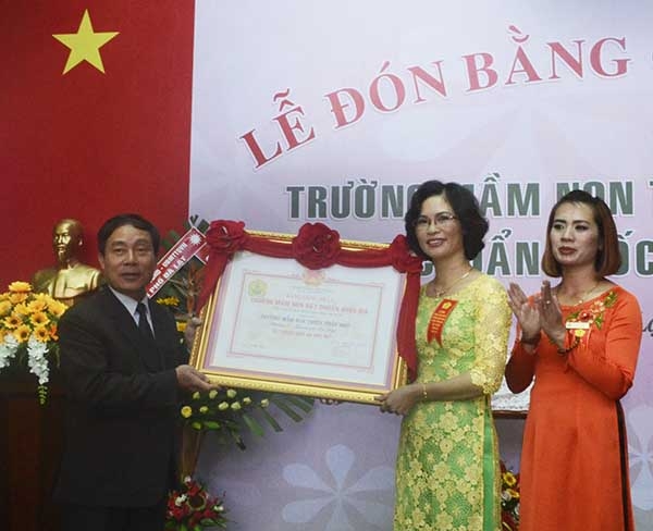 Trường Mầm non tư thục thứ 2 ở Đà Lạt đón bằng công nhận đạt chuẩn quốc gia