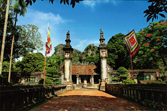 Biểu tượng sức mạnh dân tộc và khát vọng về một đất nước thái bình, hưng thịnh của vua Đinh Tiên Hoàng