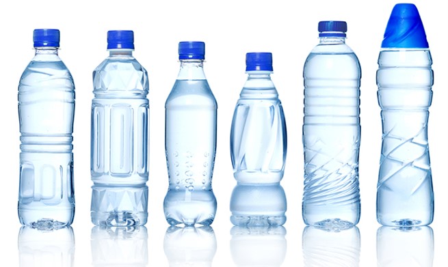 Nước uống đóng chai - Thủ phạm gây nhiều căn bệnh nguy hiểm