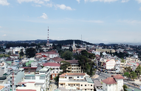 TP Đà Lạt từ góc nhìn hướng Tây Nam. Ảnh: M.Đ