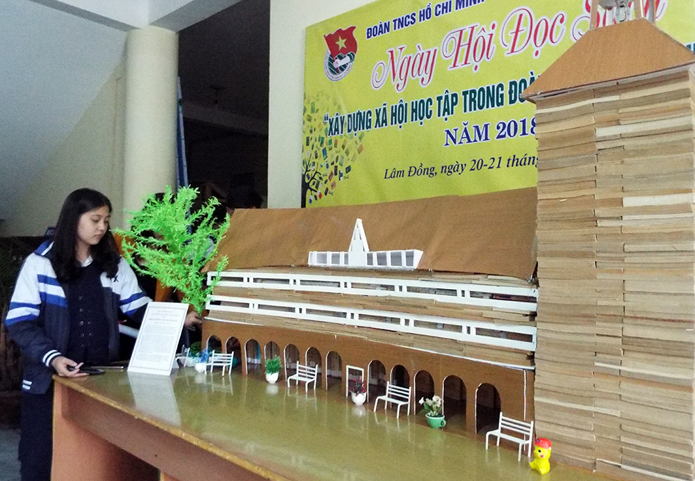 Di tích lịch sử văn hóa Trường CĐSP Đà Lạt của đơn vị Trường THPT Bùi Thị Xuân gây sự chú ý bởi quy mô, công phu