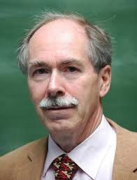 Giáo sư ngành Vật lý đoạt giải Nobel Gerard't Hooft và phu nhân sẽ đến Đà Lạt