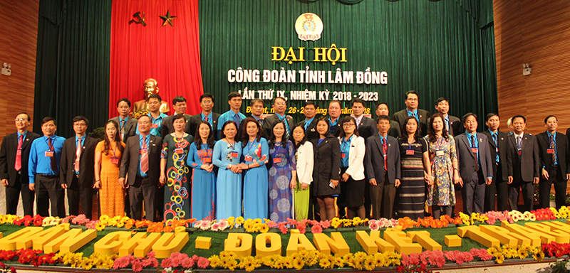 Ban chấp hành LĐLĐ tỉnh nhiệm kỳ 2018-2023 rs mắt đại hội