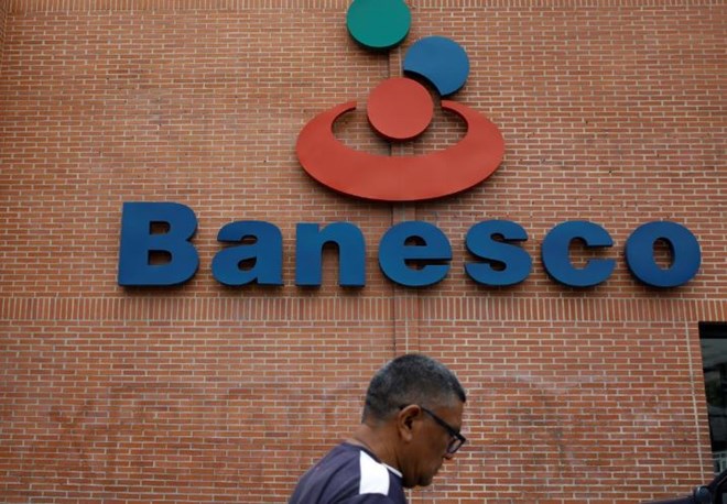 Venezuela bắt giữ 11 quan chức ngân hàng tư nhân Banesco
