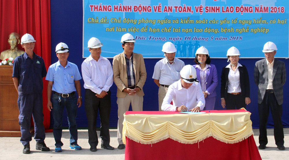 Đức Trọng phát động Tháng hành động về an toàn, vệ sinh lao động năm 2018
