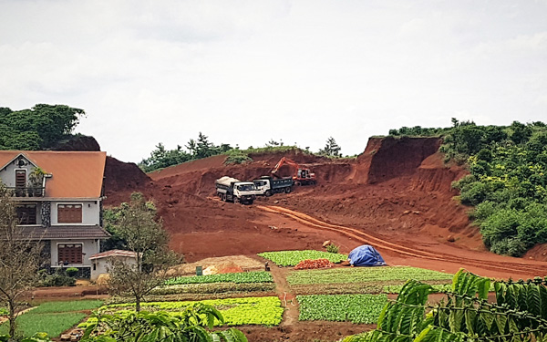 Bảo Lộc kiên quyết xử lý dứt điểm khai thác đất trái phép