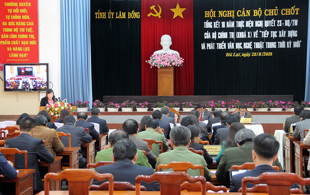  Toàn cảnh hội nghị