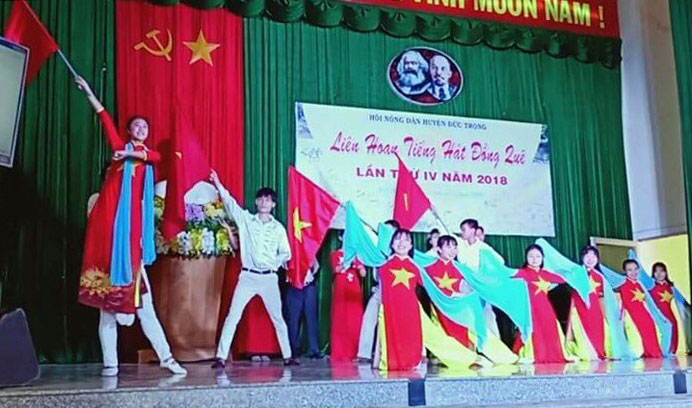 Liên hoan tiếng hát đồng quê lần thứ IV