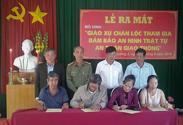 Bảo Lộc: Xây dựng Mô hình "Giáo xứ Chân Lộc tham gia đảm bảo an ninh trật tự, an toàn giao thông"