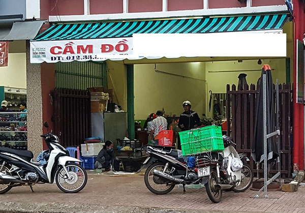 Mùa World Cup: Hầu hết các tiệm cầm đồ đều vi phạm lãi suất cho vay