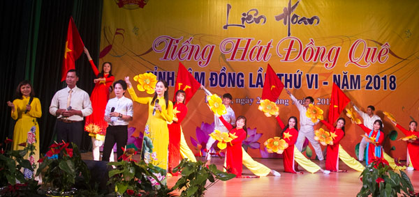 Liên hoan tiếng hát đồng quê