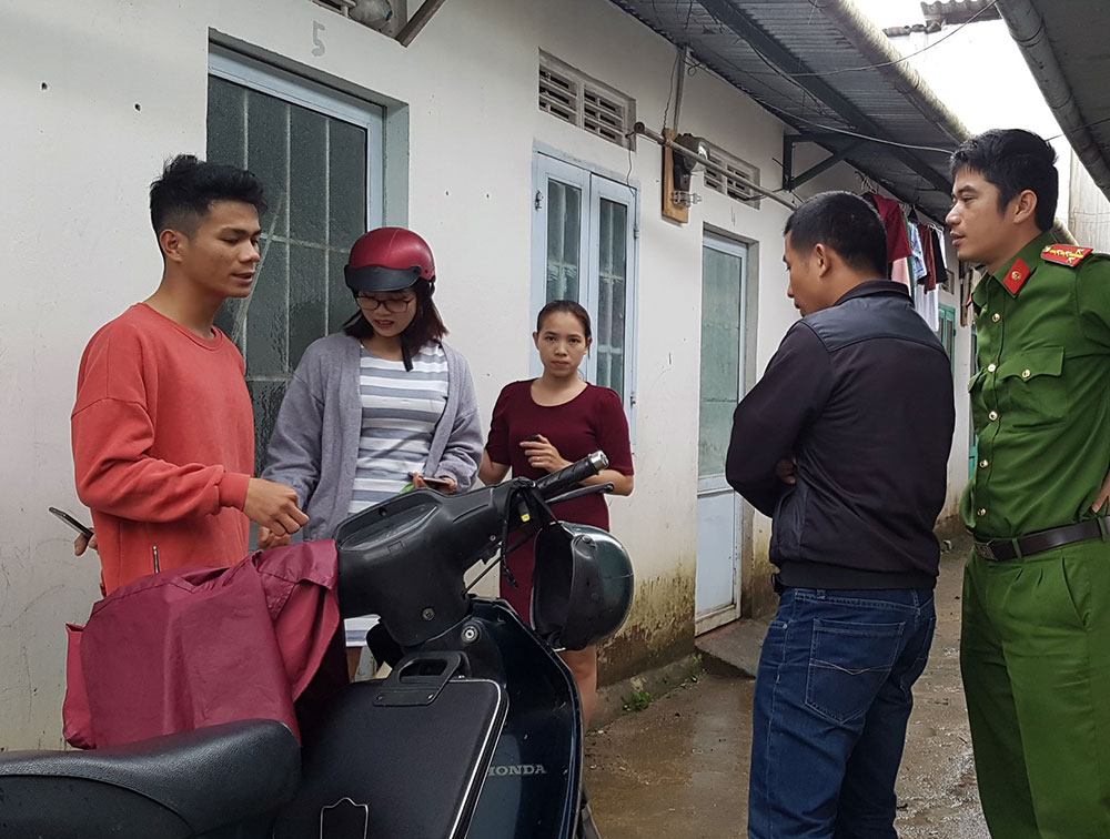 Trộm bẻ khóa đột nhập nhiều phòng trọ lấy cắp tài sản