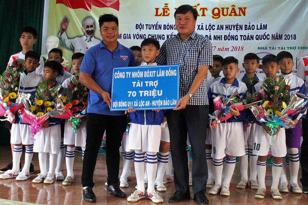 Chàng thủ lĩnh Ðoàn cơ sở nhiệt tâm