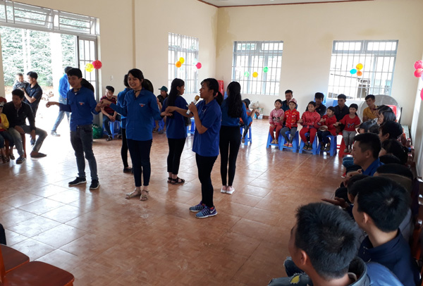Biểu dương 10 tập thể, cá nhân trông Hội quân Chiến dịch Thanh niên tình nguyện hè năm 2018